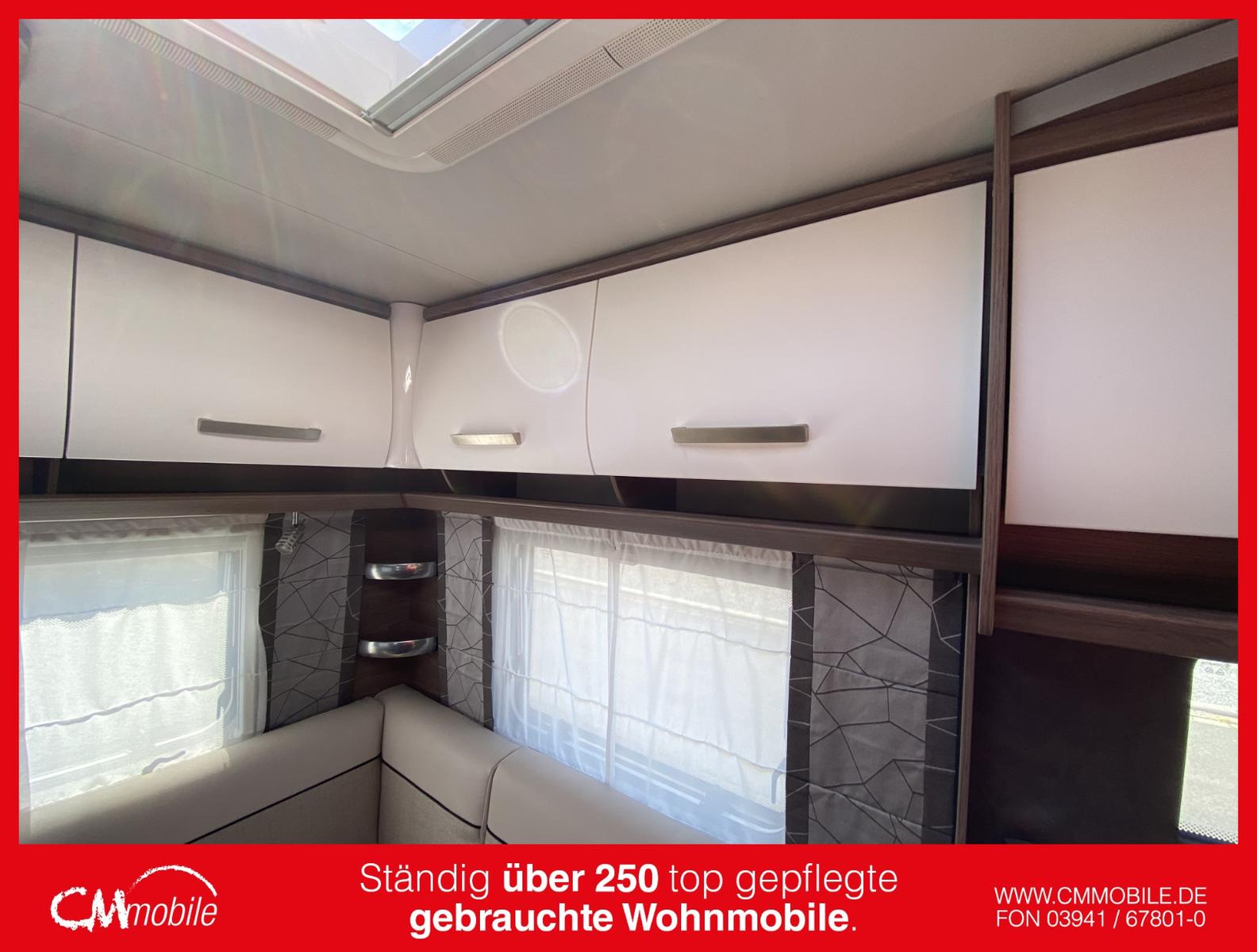Knaus Sport 450 FU Silver Selection - Rundsitzgruppe