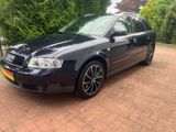 Audi A4 3.0 quattro Avant - Audi A4 aus 2002: Kombi