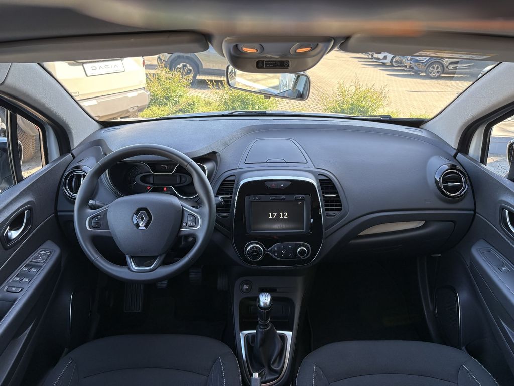 RENAULT Captur - Bild 6