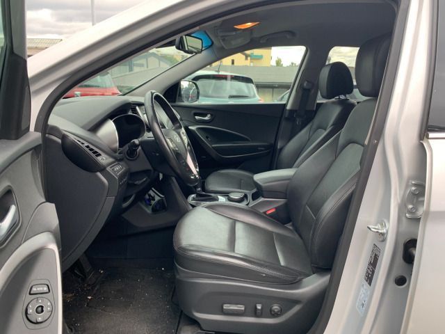 Fahrzeugabbildung Hyundai SANTA FE 2.2 CRDi DPF Style blue 4WD Navi Leder