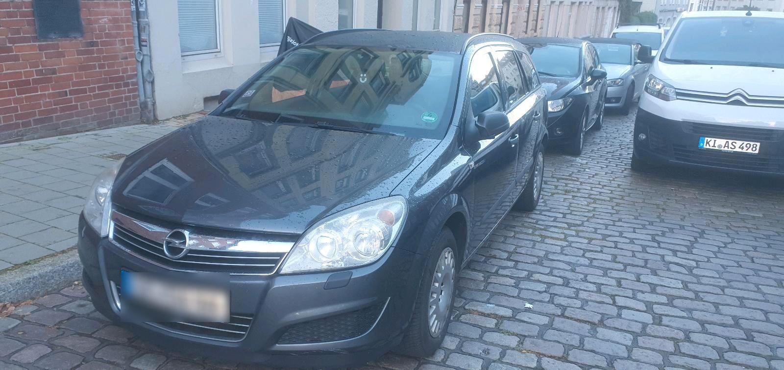 Opel Astra 2009 — engine 110 HP (81kW)