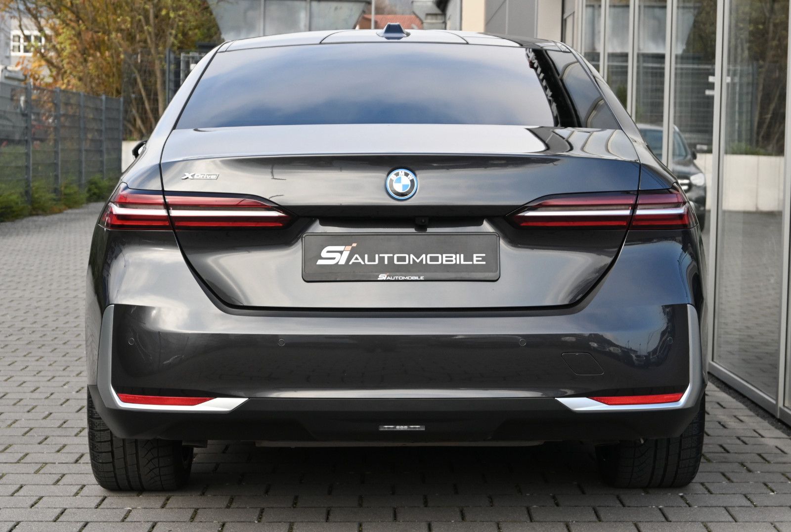 Fahrzeugabbildung BMW 550e xDr. °UVP 105.960€°AD.M-FAHRW.PROF°MERINO°