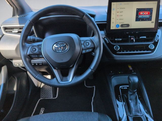 Fahrzeugabbildung Toyota Corolla Touring Sports 1.8 Team D KlimaA,LED,LM