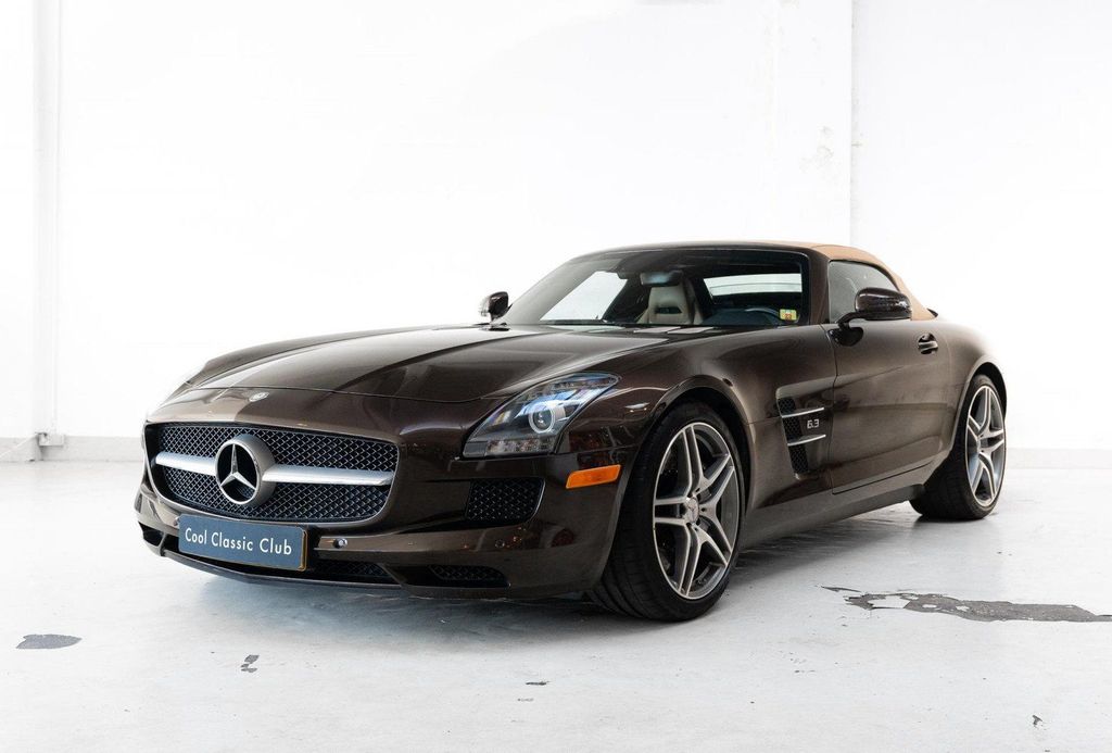 Mercedes-Benz SLS AMG