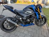 Suzuki Zum Verkauf steht eine Suzuki GSX S 750 - SUZUKI GSX 750 E