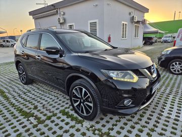 Nissan X-Trail - 2
