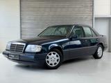 Mercedes-Benz 220E Limousine*W124*Automatik*Klima*Gepflegt* - Mercedes-Benz 220: A