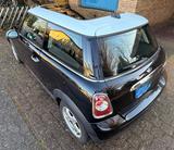 MINI Cooper D - MINI MINI aus 2011 mit Diesel-Antrieb