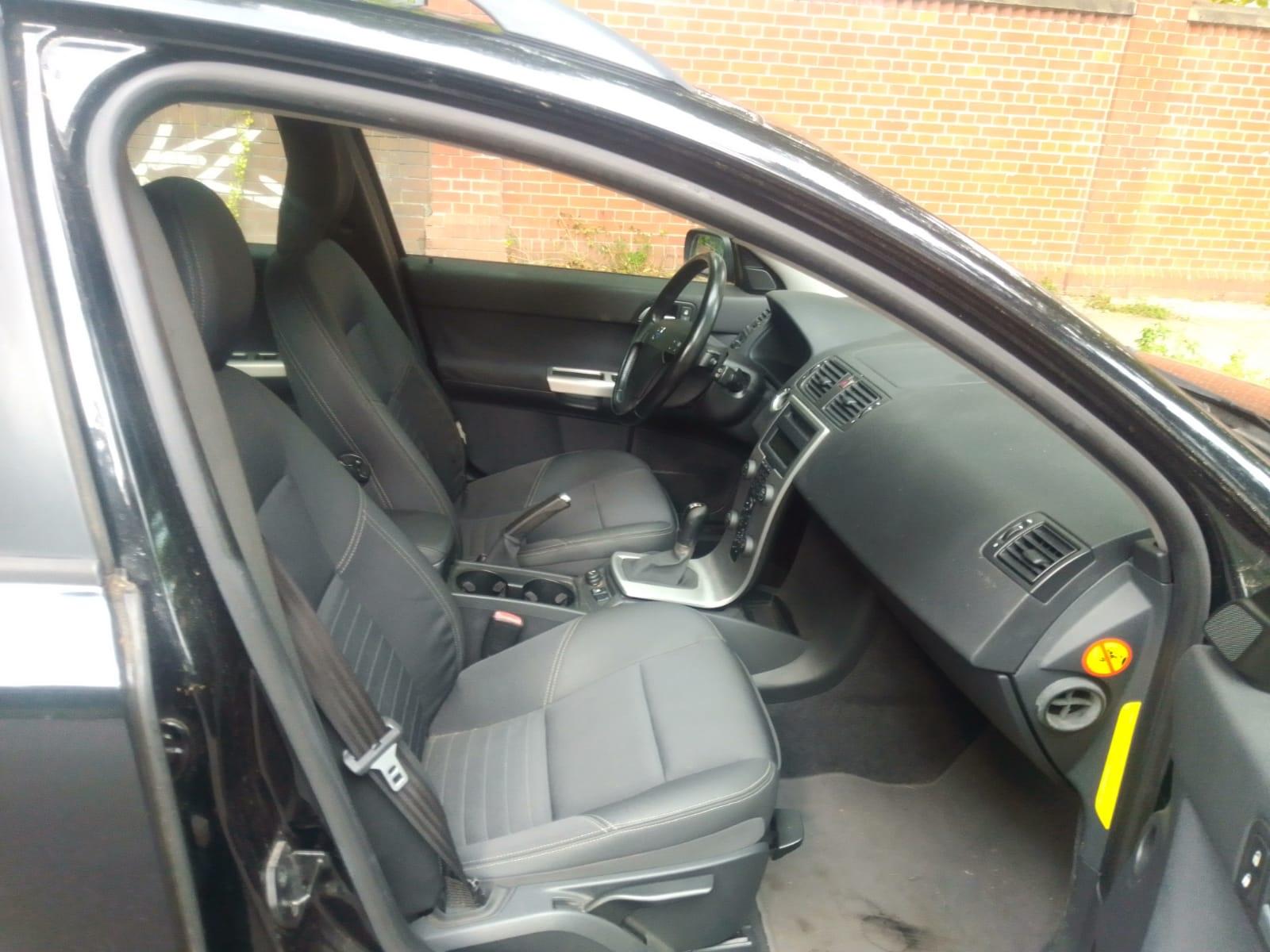 Volvo V50 2004 — photo 10