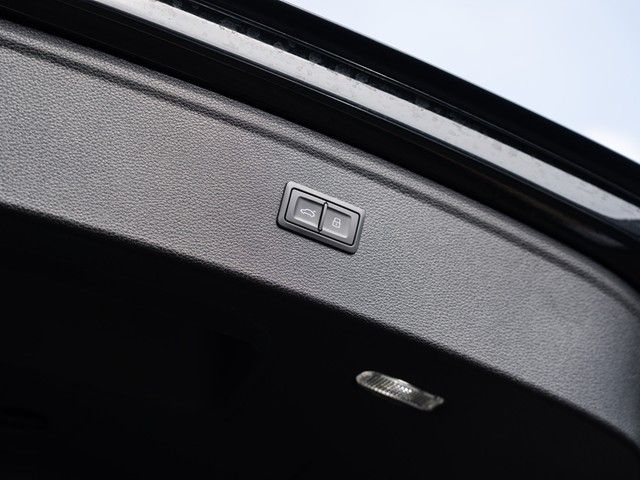 Q5 50 TFSI e quattro MATRIX+NAVI+RFK+STANDKLIMA