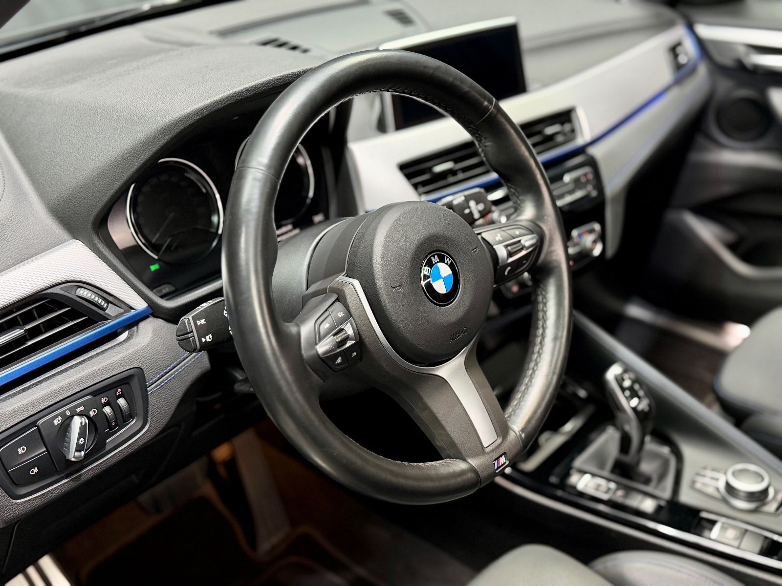 Fahrzeugabbildung BMW X1 xDrive 20d M SPORT|PANORAMA|AUTOMATIK|ACC