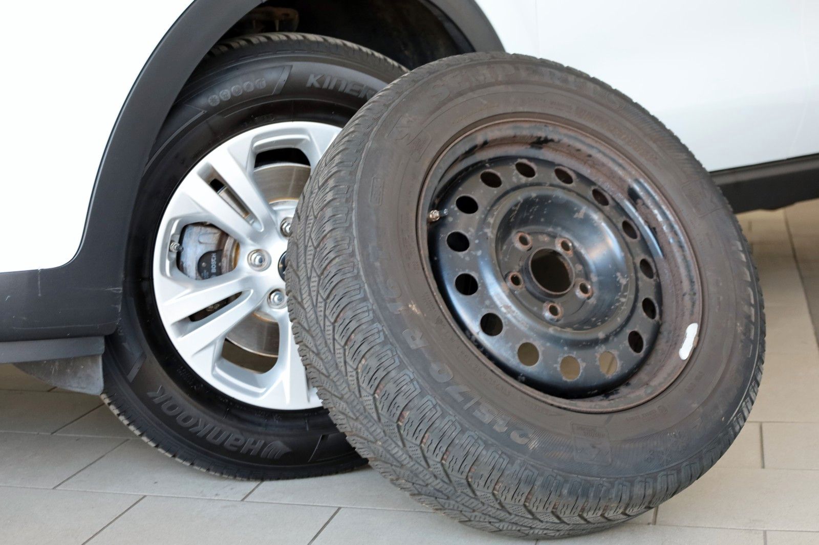 Fahrzeugabbildung Kia Sportage Edition 7 2WD SH,PDC,8 fach bereift