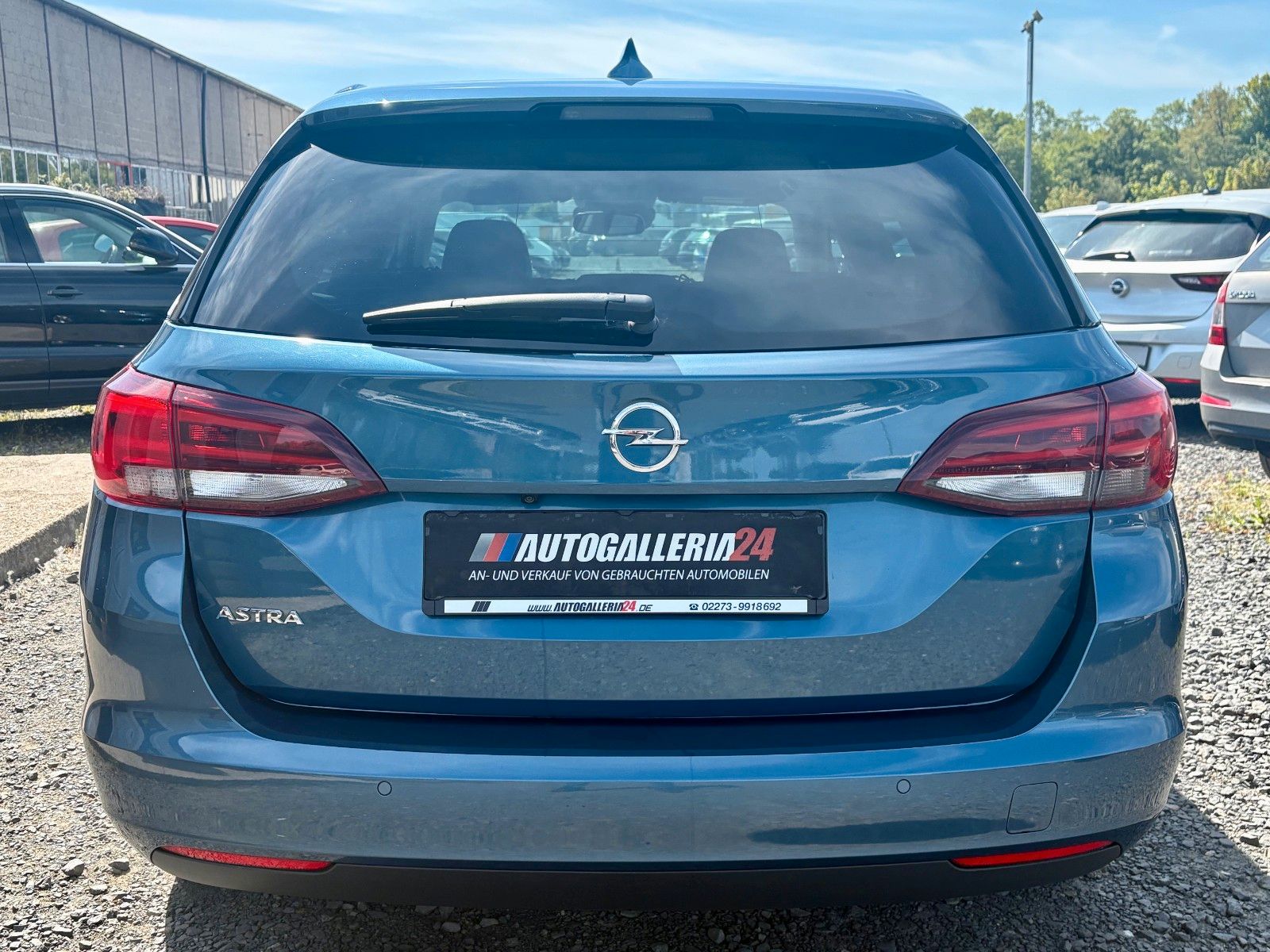 Fahrzeugabbildung Opel Astra K Sports Tourer 1.4 Aut. Navi LED Kamera