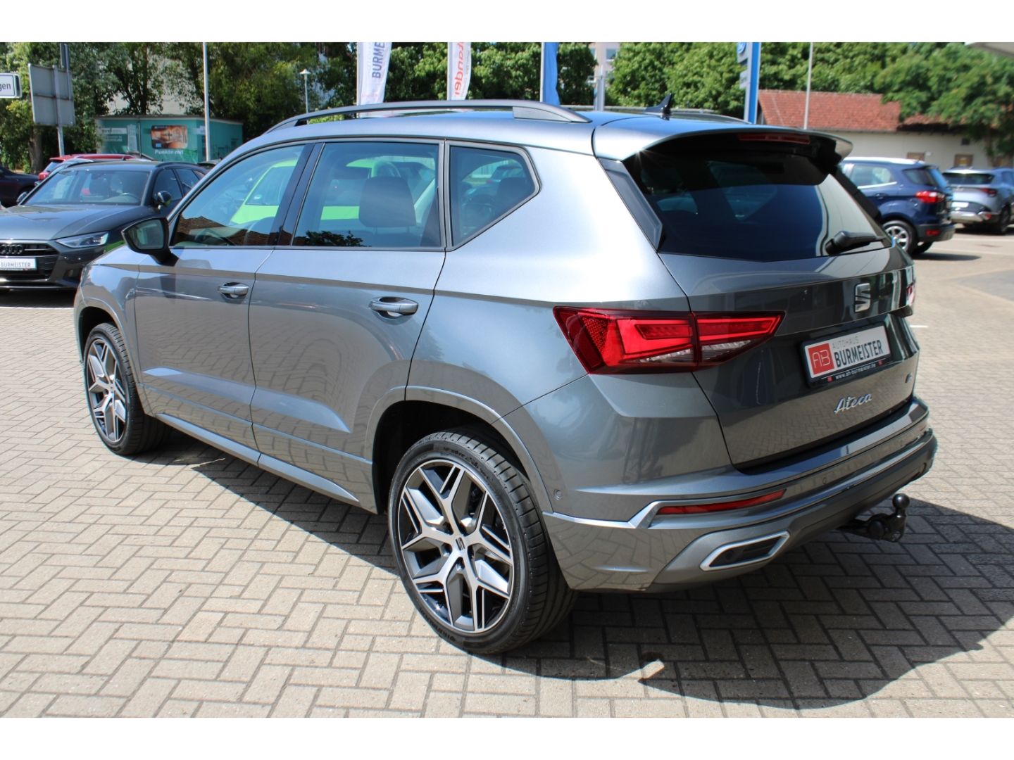 Fahrzeugabbildung SEAT Ateca 1.5 TSi FR ACC LED PDC RFK el. AHK Navi DA