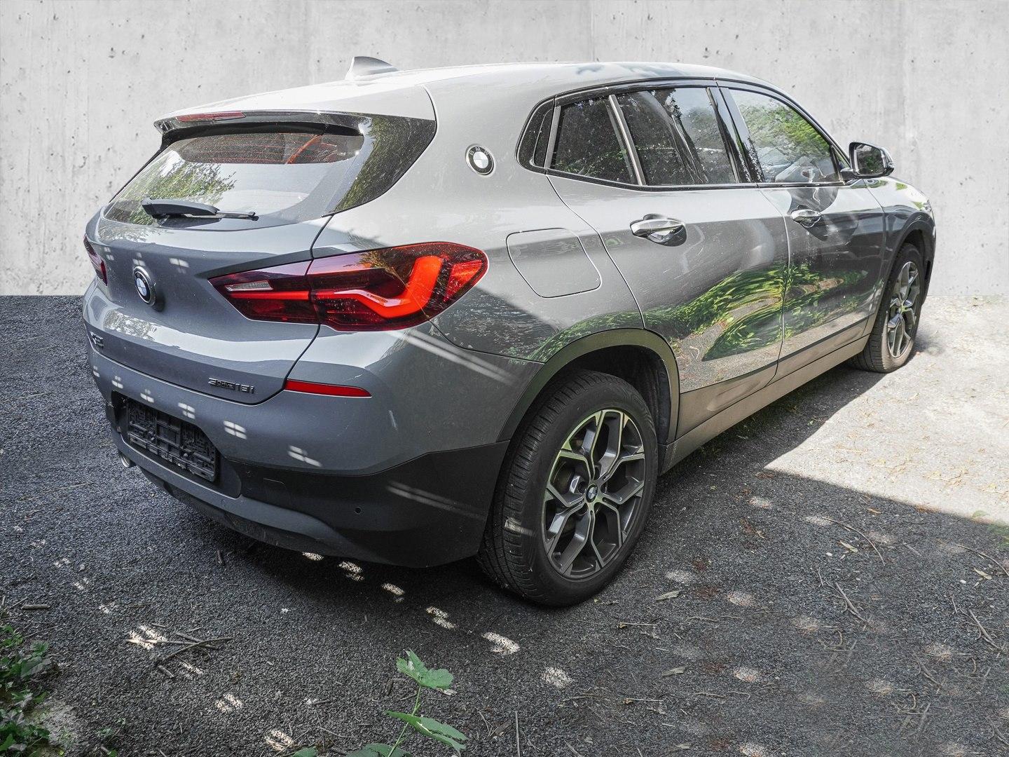 BMW X2 sDrive18i Advantage Plus Aut. NAVI LED Sound 