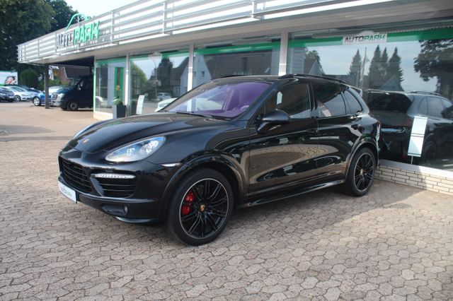 Porsche Cayenne GTS 4.8 V8 Porsche Approved | Rear Seat