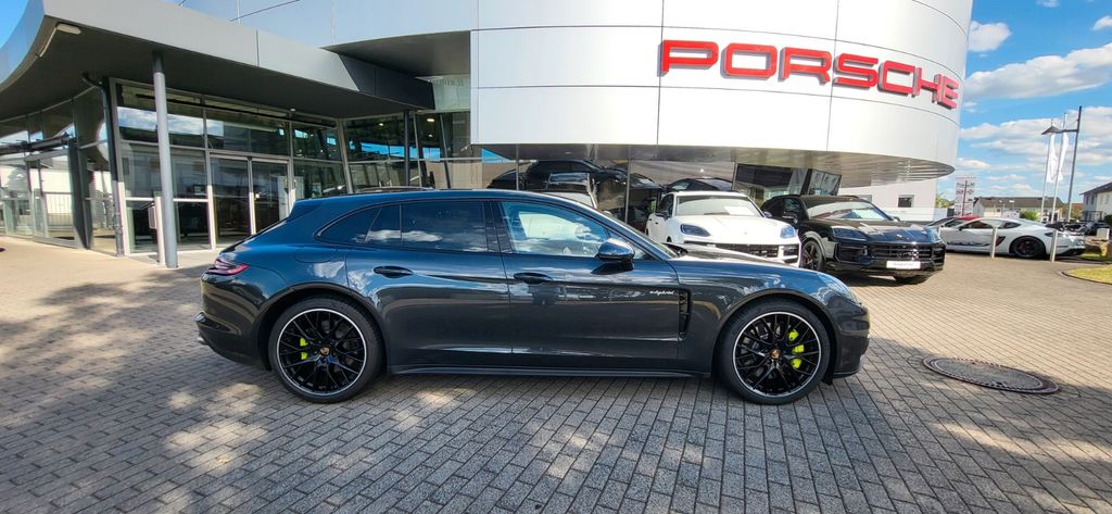 Image of Porsche Panamera