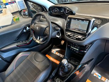 MYAUTOCENTER – Gebraucht- und Jahreswagen mit Werkstattservice in Pfaffenhofen Peugeot 2008 Allure *2 Hand*TÜV*Unfallfrei* GT LINE*