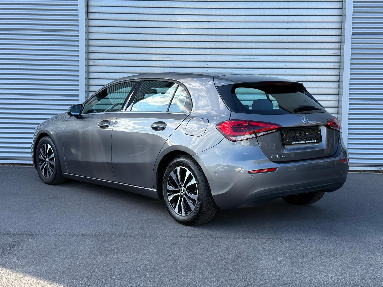 Mercedes-Benz A-Class d Advanced Aut LED SHZ Navi Kamera T-Leder, миниатюра 5