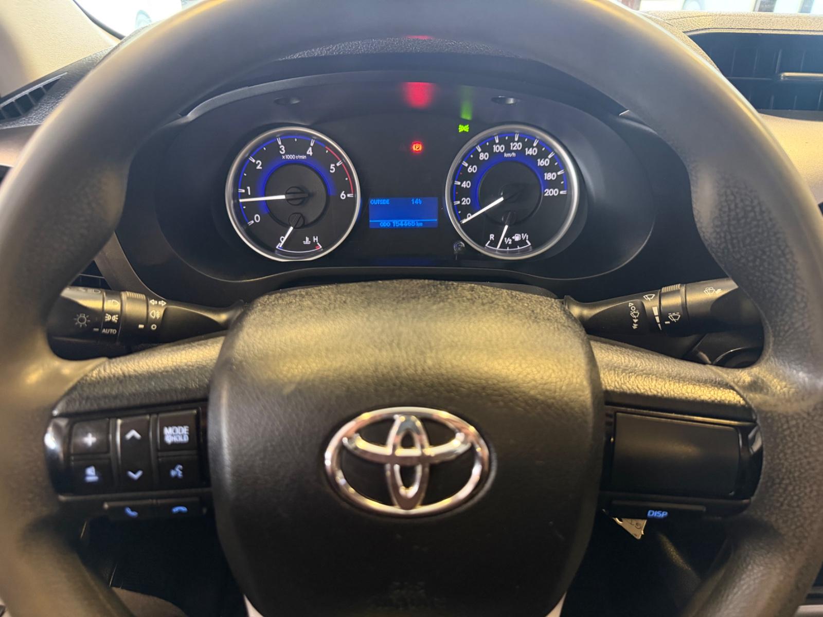 TOYOTA HILUX EXTRA CAB DUTY 4X4 - 150CH - HISTORIQUE ENTRETIEN COMPLET - 2EME MAIN