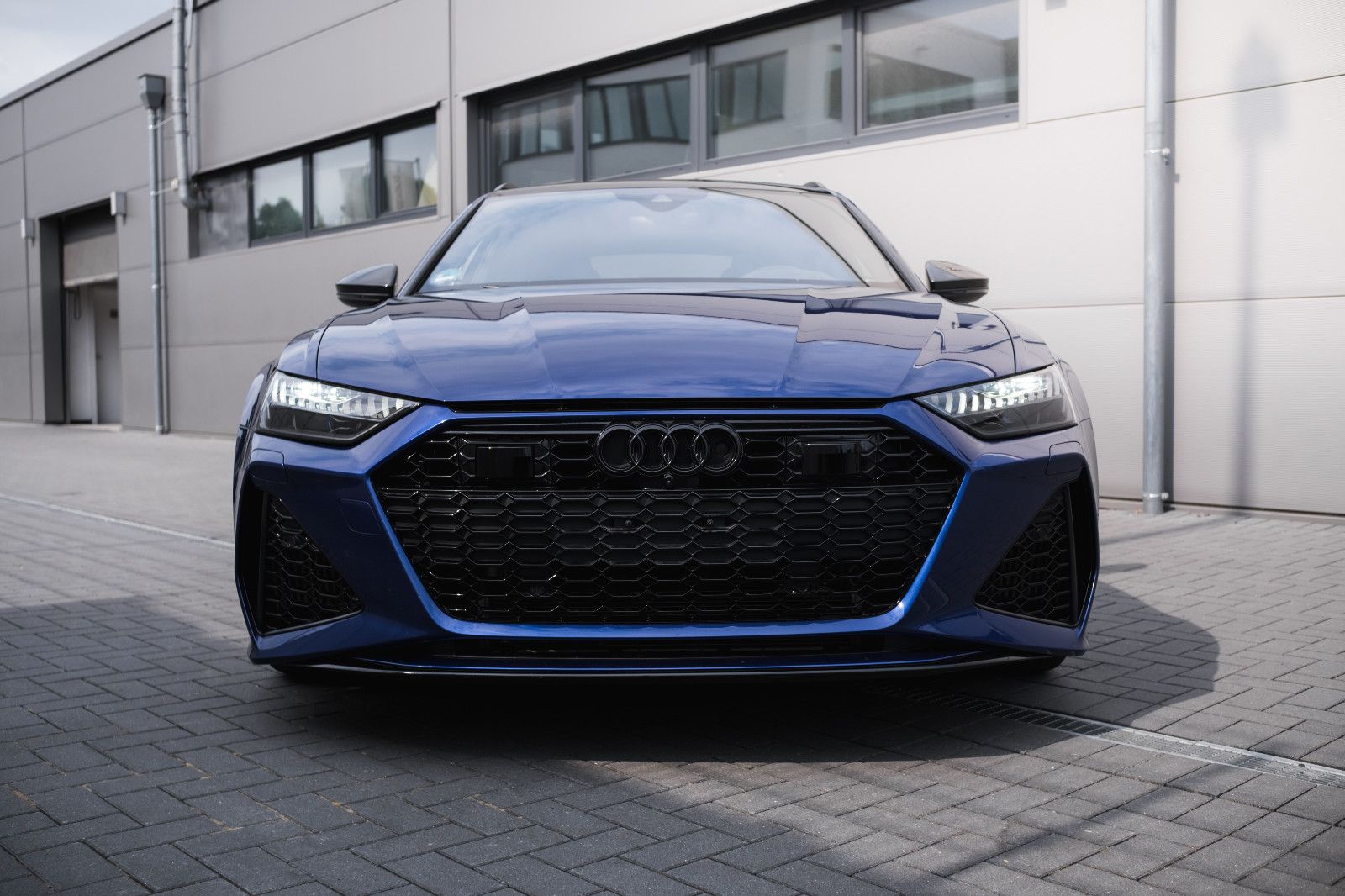 Fahrzeugabbildung Audi RS6 Avant-Sonderfarbe-Keramik-Bang&Olufsen