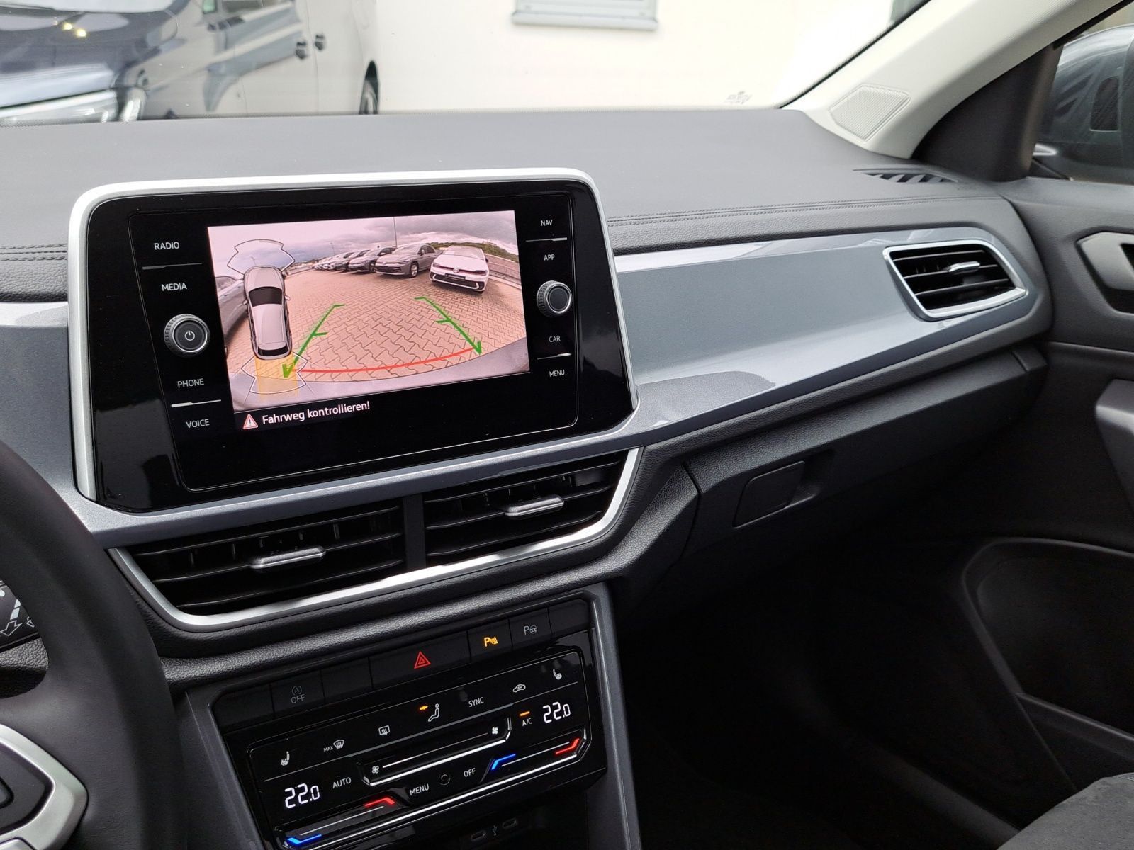 Volkswagen T-Roc - Bild 24