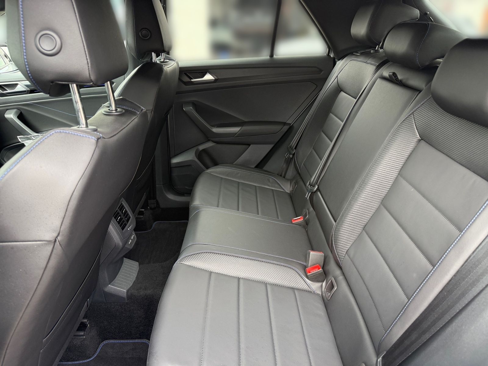 Volkswagen T-Roc - Bild 10