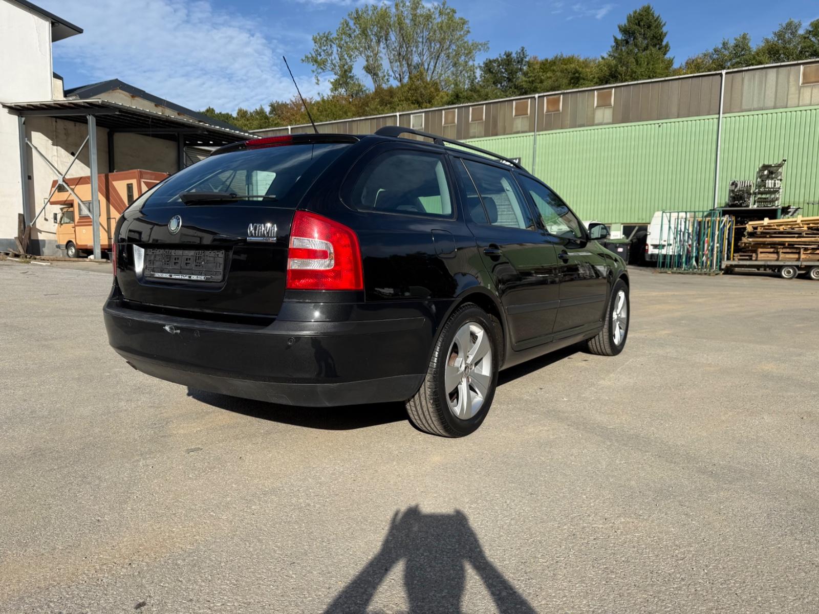 Skoda Octavia 2006 — photo 11