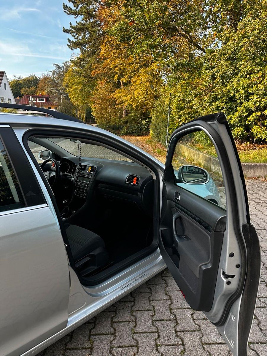 Volkswagen Golf 2010 — photo 8