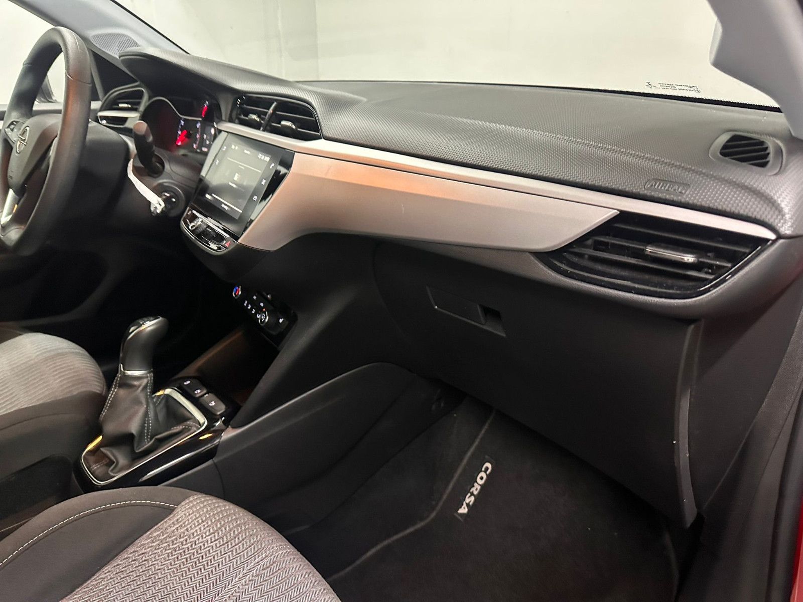 Fahrzeugabbildung Opel Corsa 1.2 Edition *NAVI*KLIMA*SH*KAMERA*