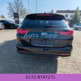 KIA cee'd Sportswagon - 6