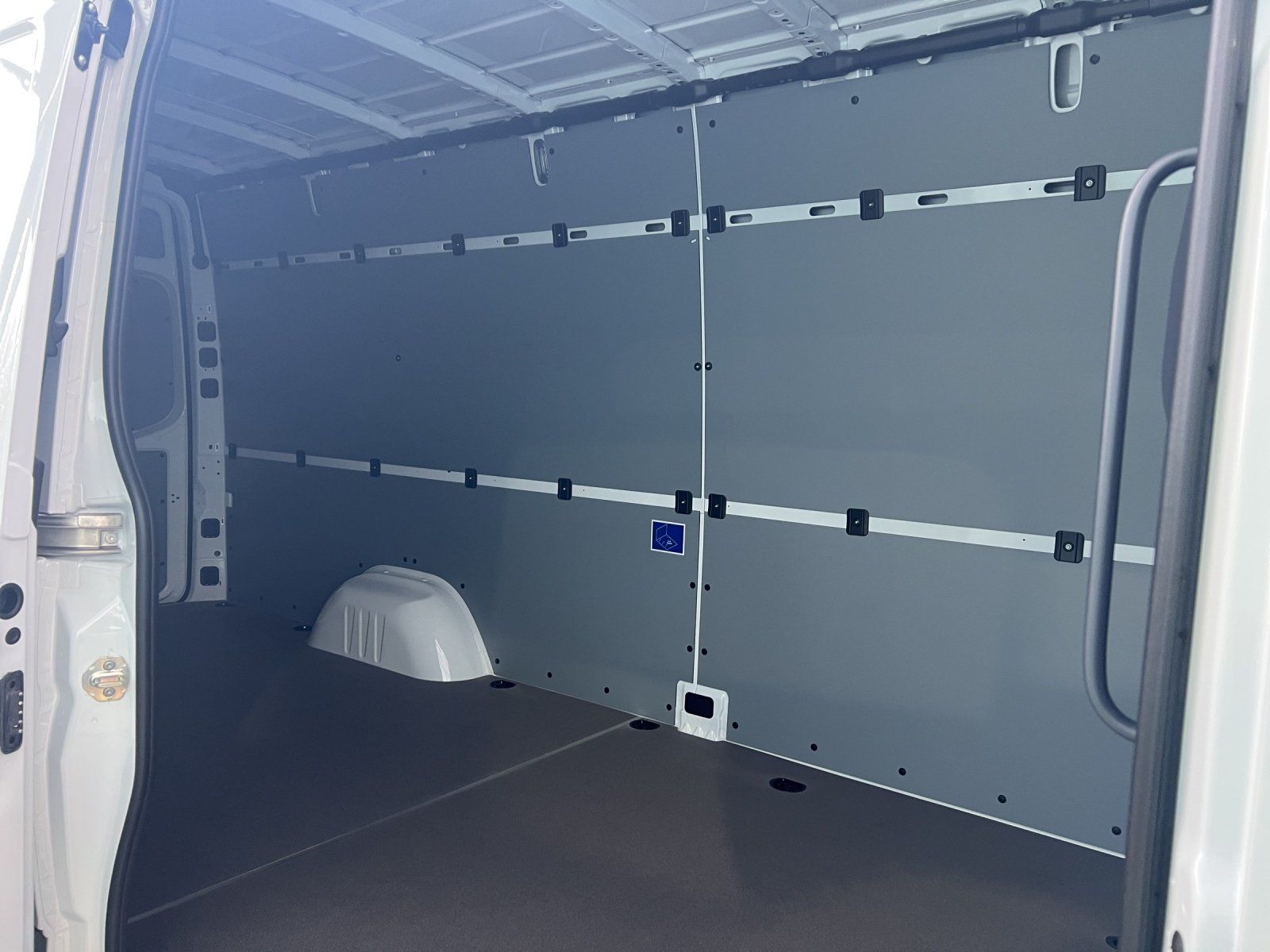 Fahrzeugabbildung Mercedes-Benz Sprinter 315 CDI KA RüFa MBUX Regensensor DAB