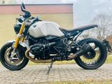 BMW R nineT  - KICKSTARTER