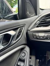 BMW M135i xDrive H&K LiveCockpProf HUD Adapt Kam Mem - BMW M-Modelle in München