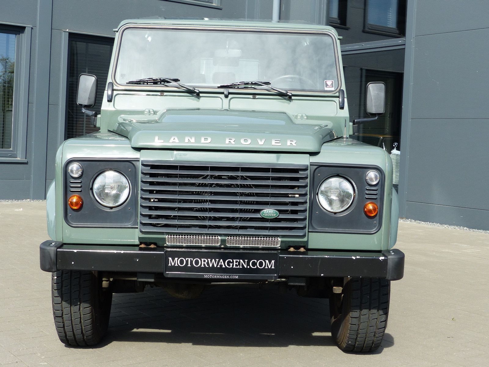 Fahrzeugabbildung Land Rover Defender 110 D AUTOMATIK !!