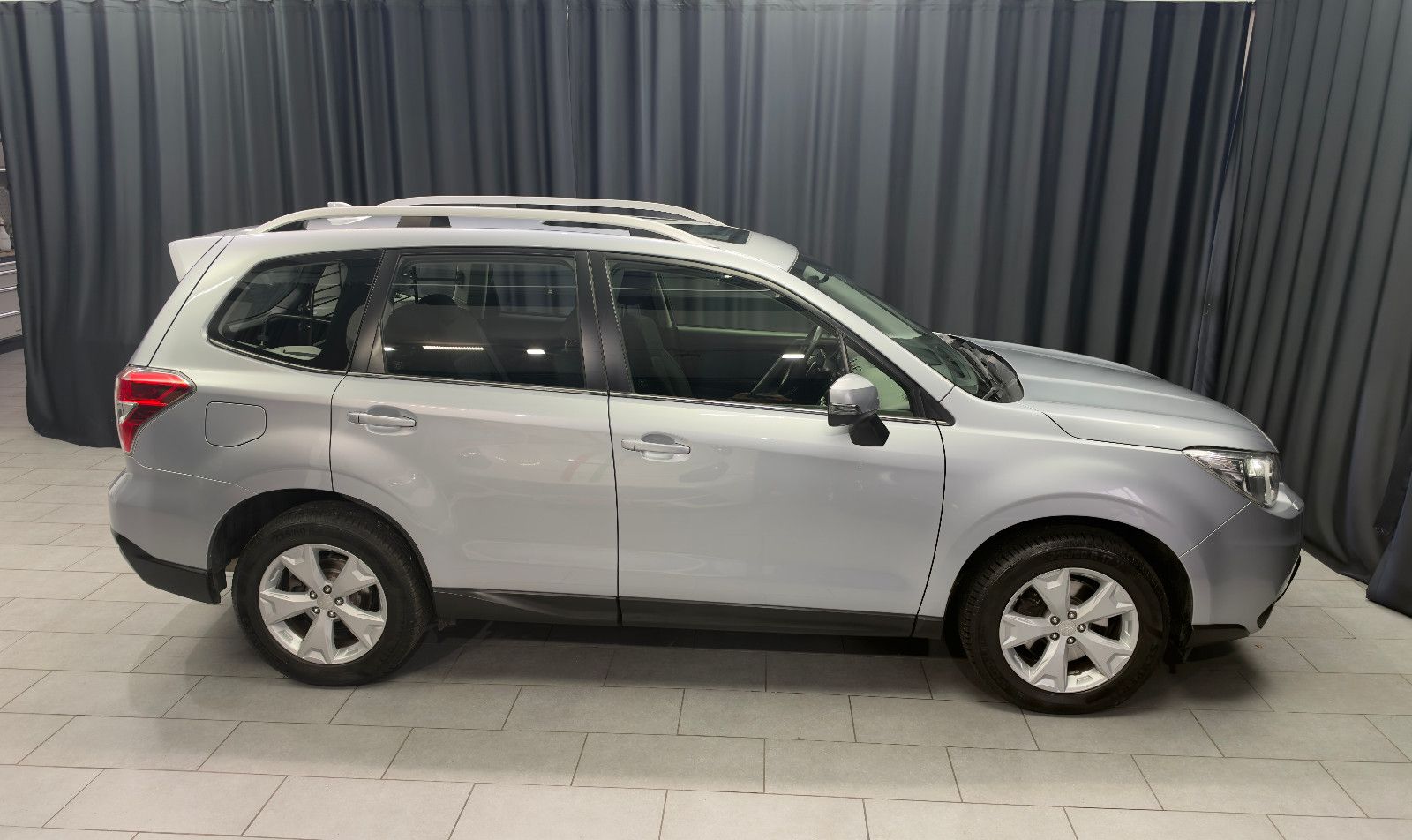 Fahrzeugabbildung Subaru Forester Exclusive |AHK|PANO|NAVI|RF-CAM