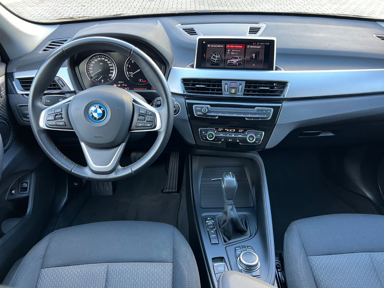 BMW X1 25e xDrive Advantage "KAMERA/LED/DAB/NAVI" foto 29