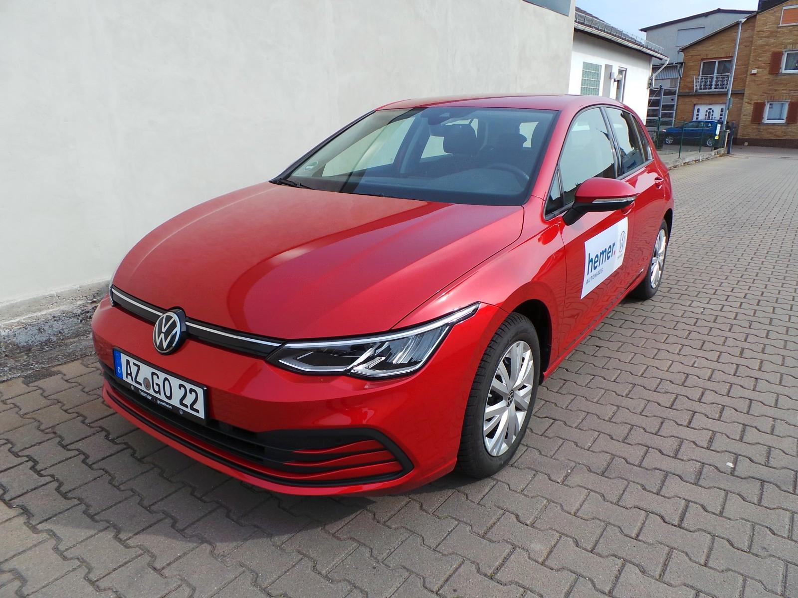Volkswagen Golf VIII Lim. Life eTSI
