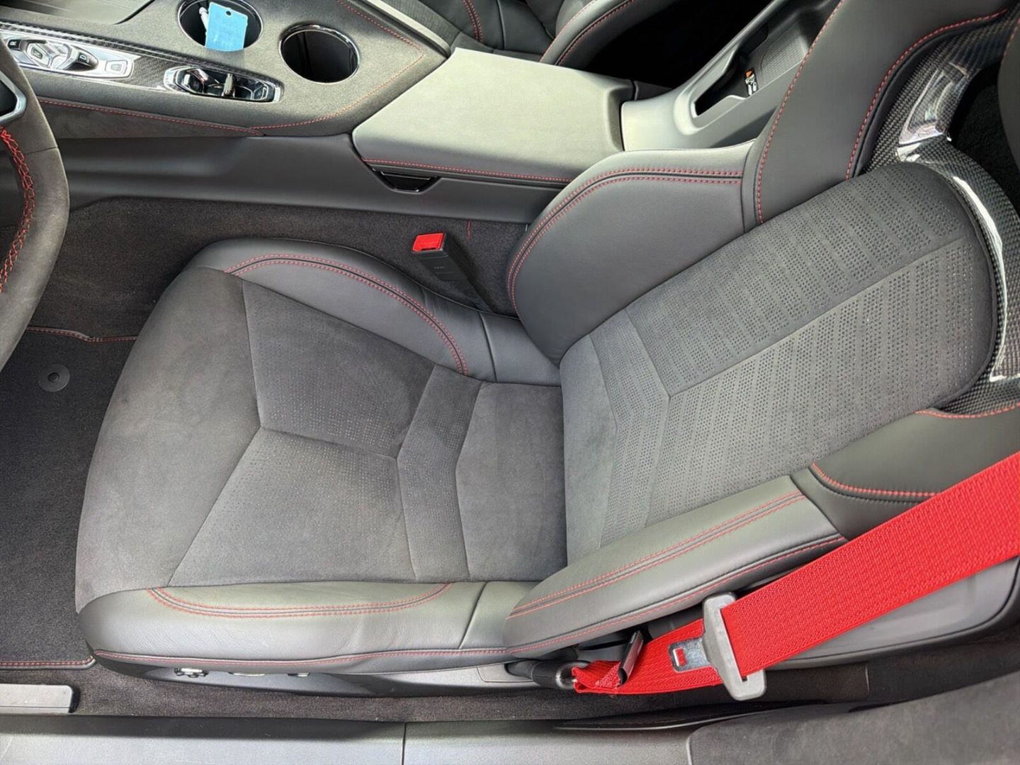 Fahrzeugabbildung Corvette C8 Coupe 6.2 V8 MY26 3LT Facelift mit Werksgaran