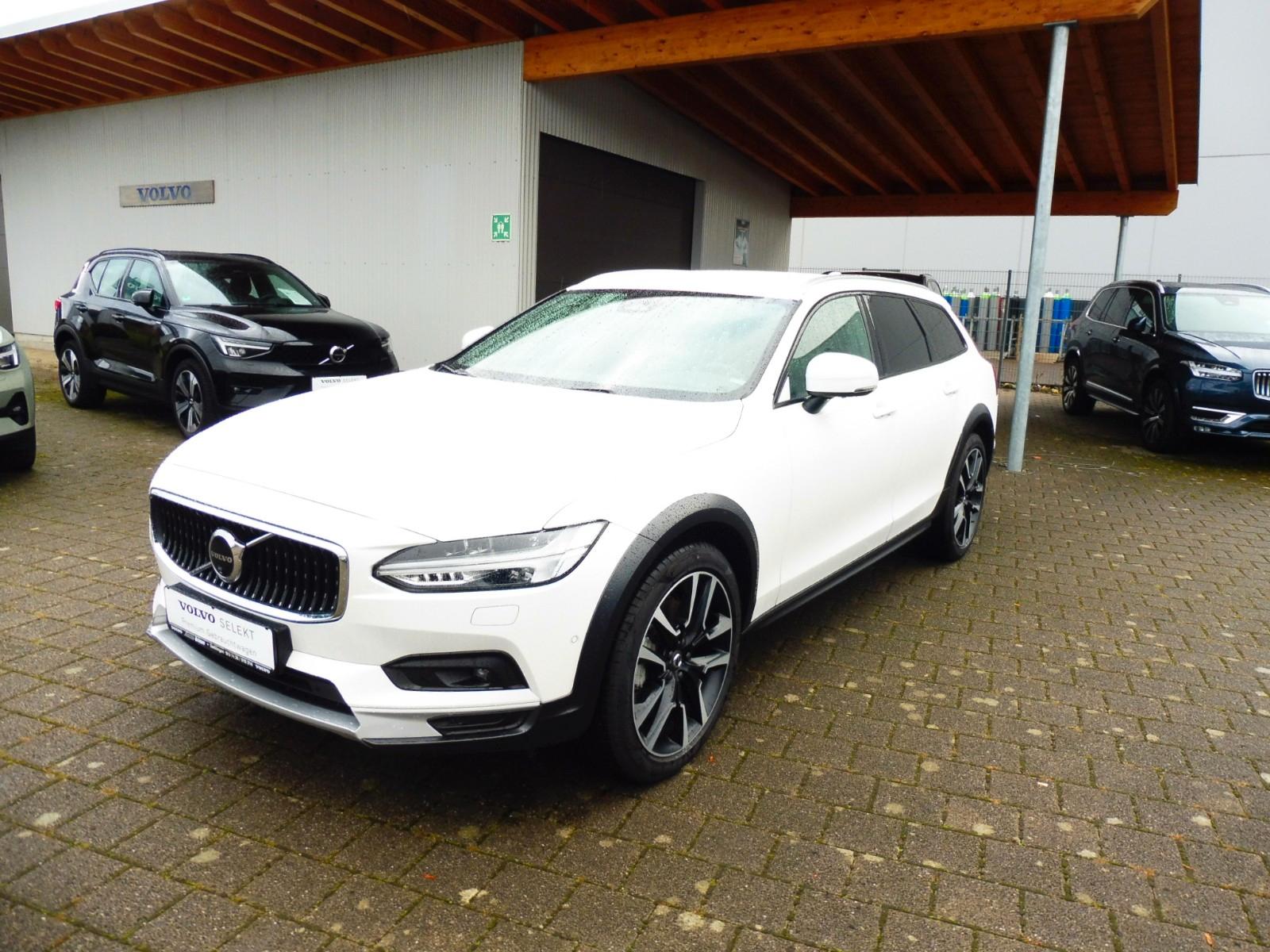 Volvo V90 Cross Country V90 B4 Cross Country Plus AWD
