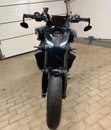 Yamaha MT-09 RN87 mit Garantie - inklusive viel Zubehör - YAMAHA R8