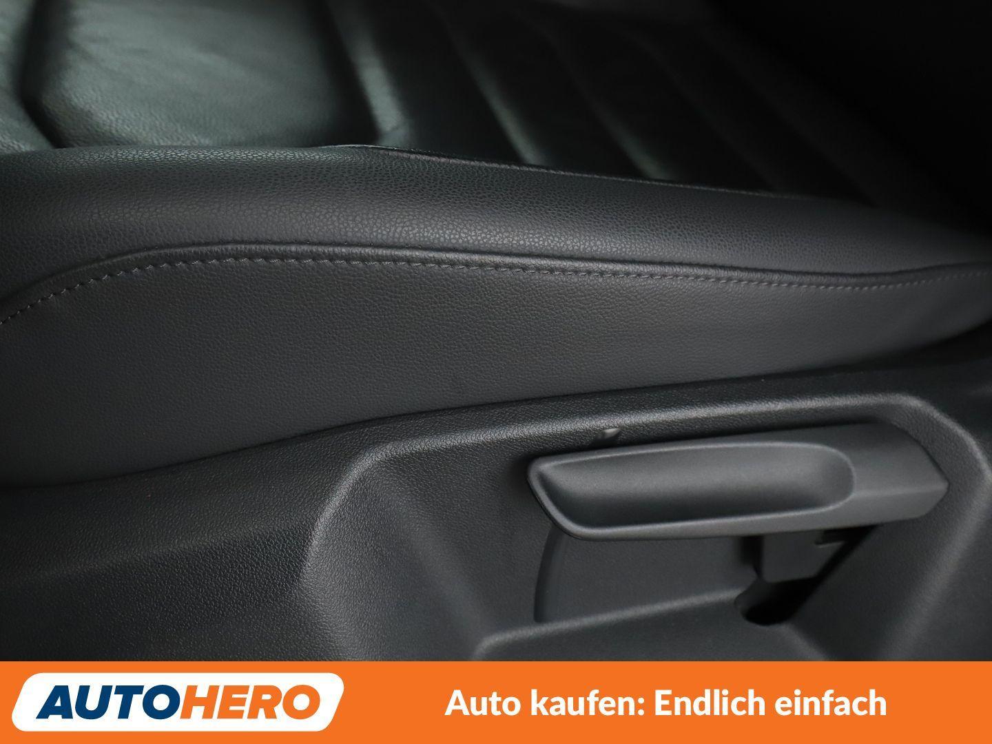Volkswagen Touareg 3.0 V6 TDI Elegance 4Motion Aut.*NAVI*