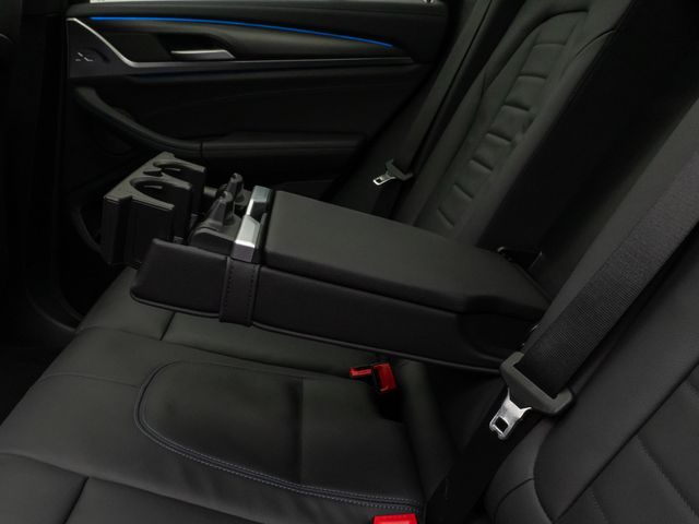 Foto Nummer 27: BMW iX3