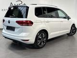 Volkswagen Touran 1.5 TSI Highline+NAV+LED+ACC+AHK+KAMERA - gebrauchte VW Kleinbus