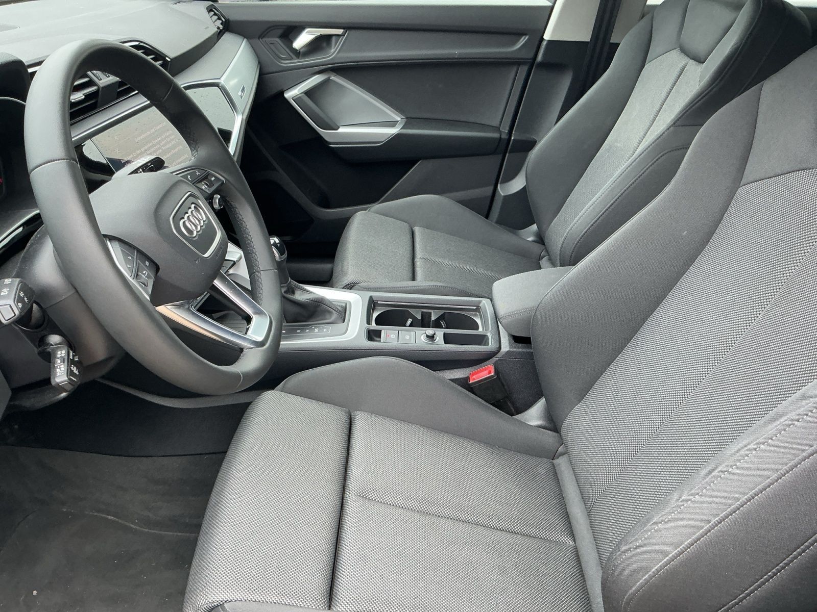 Audi Q3 - Bild 12