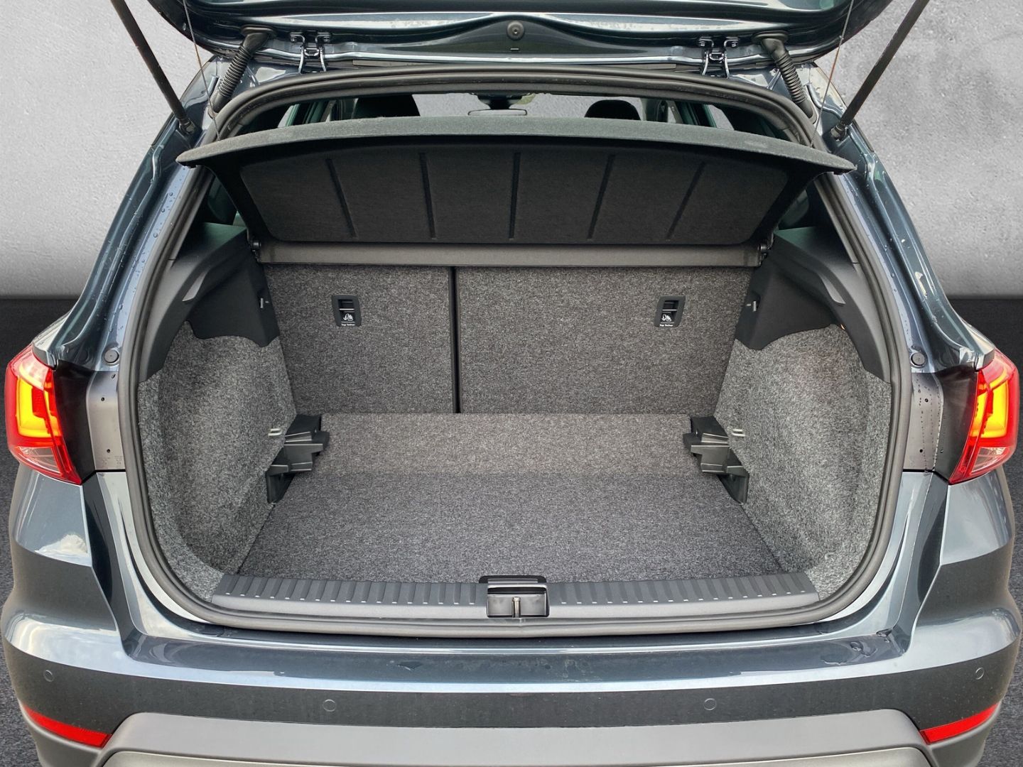 Fahrzeugabbildung SEAT Arona FR 1.0 85 kW*SHZ*LED*KESSY*NAVI*Full-Link*