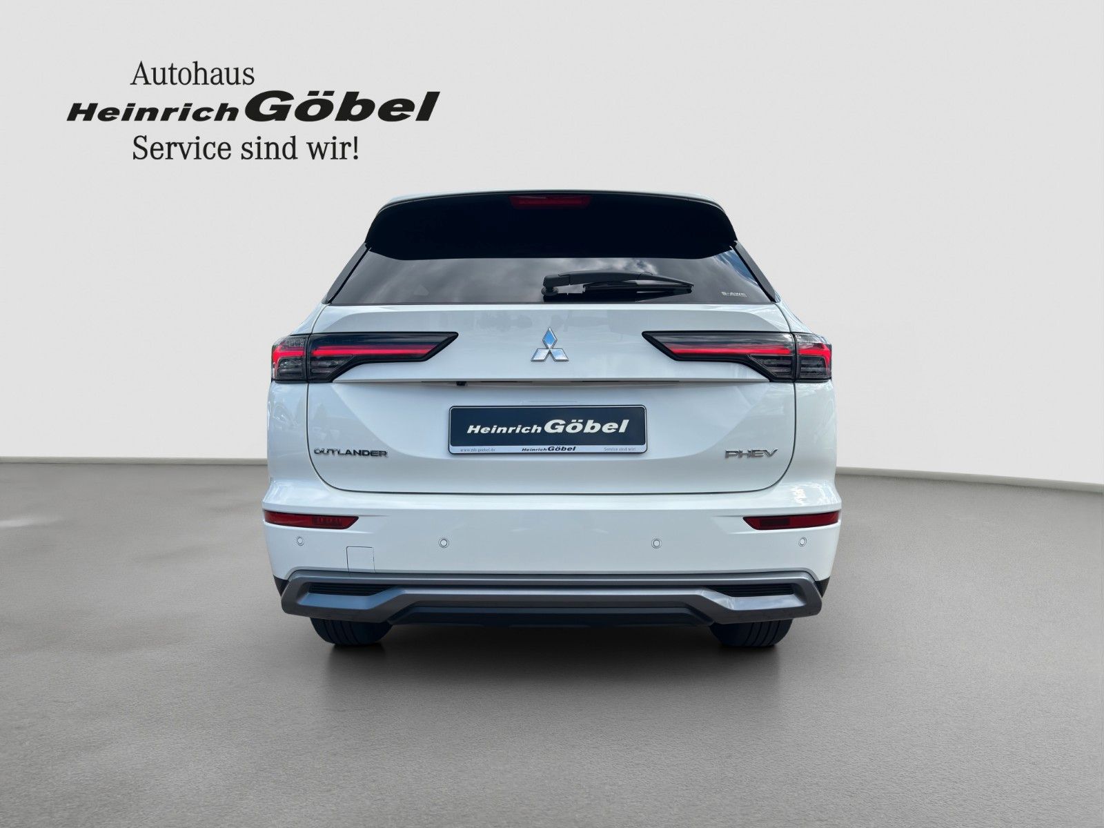 Fahrzeugabbildung Mitsubishi Outlander 2.4 PHEV S-AWC Select