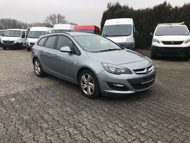 Opel Astra Sports Tourer 1.7CDTI ecoF Tüv 07/26,2Hand