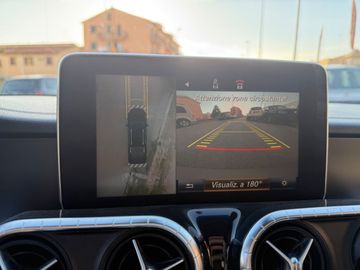 Mercedes X 250 - 8
