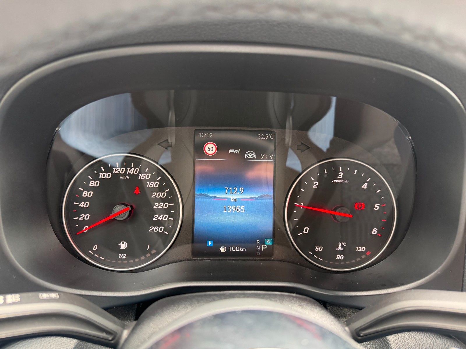 Fahrzeugabbildung Mercedes-Benz Vito 116 CDI Tourer 4x4 2xKlima AHK2,5to Stdheiz